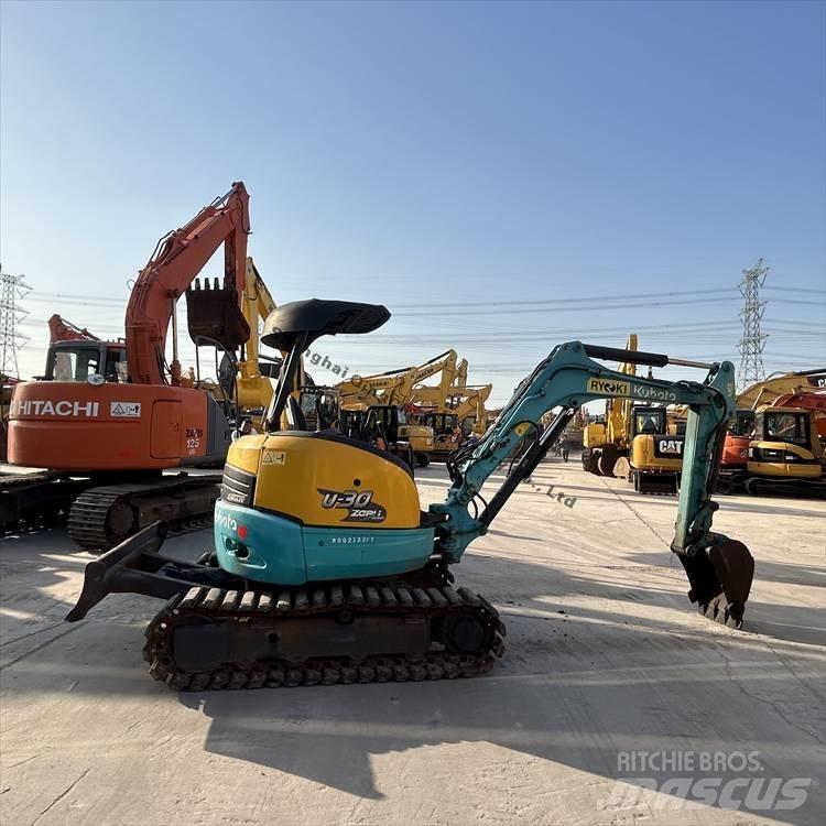 Kubota 30 Bagri goseničarji
