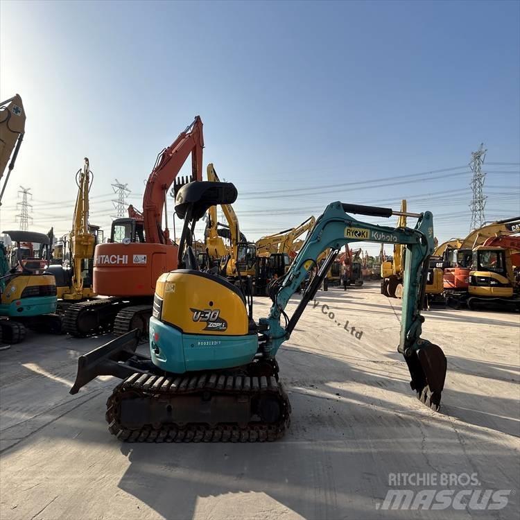 Kubota 30 Bagri goseničarji