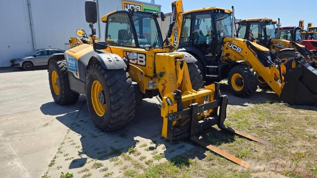 JCB 560-80 Agri Plus Teleskopski kolesni nakladalci