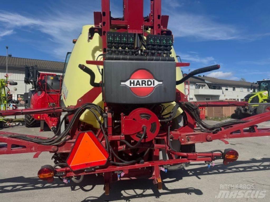 Hardi Mega 1500 Montirane škropilnice