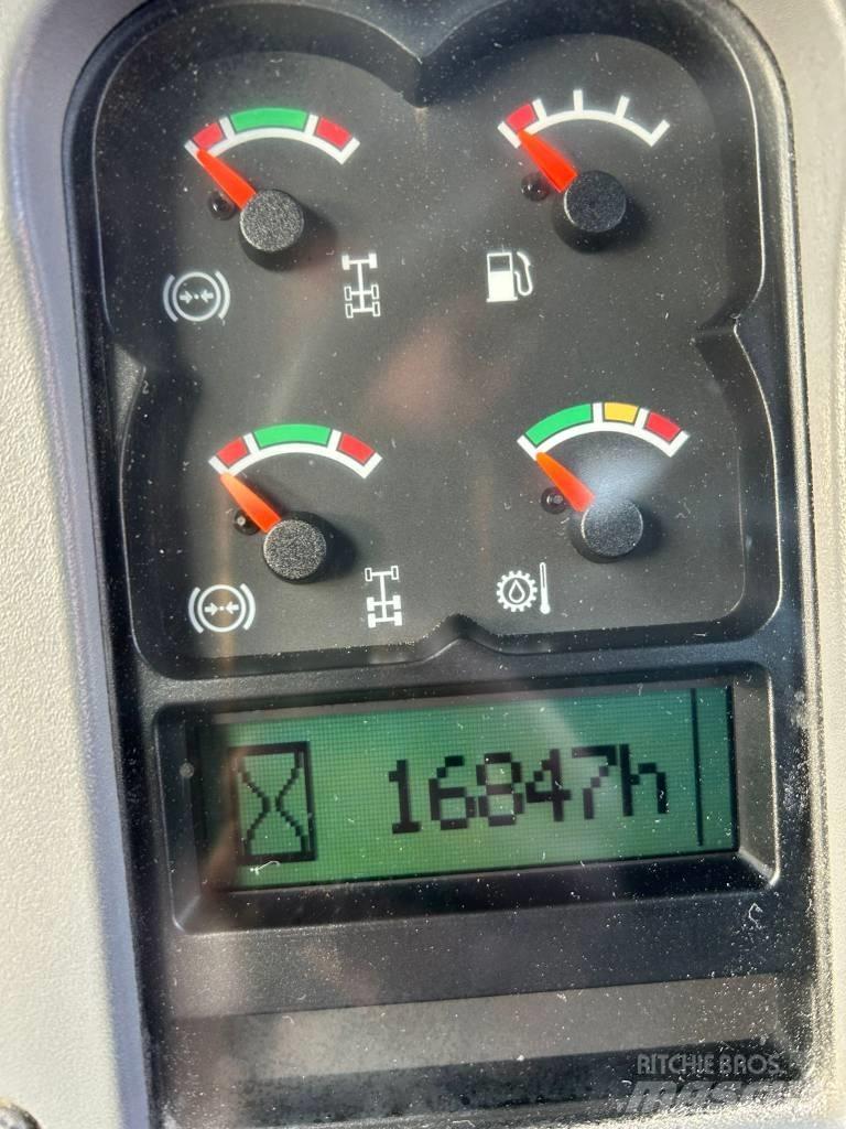 Volvo A 25 D Zglobni demperji
