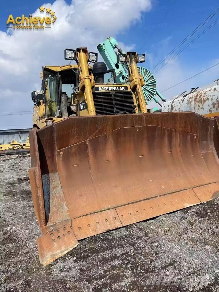 CAT D 9 T Buldožerji goseničarji