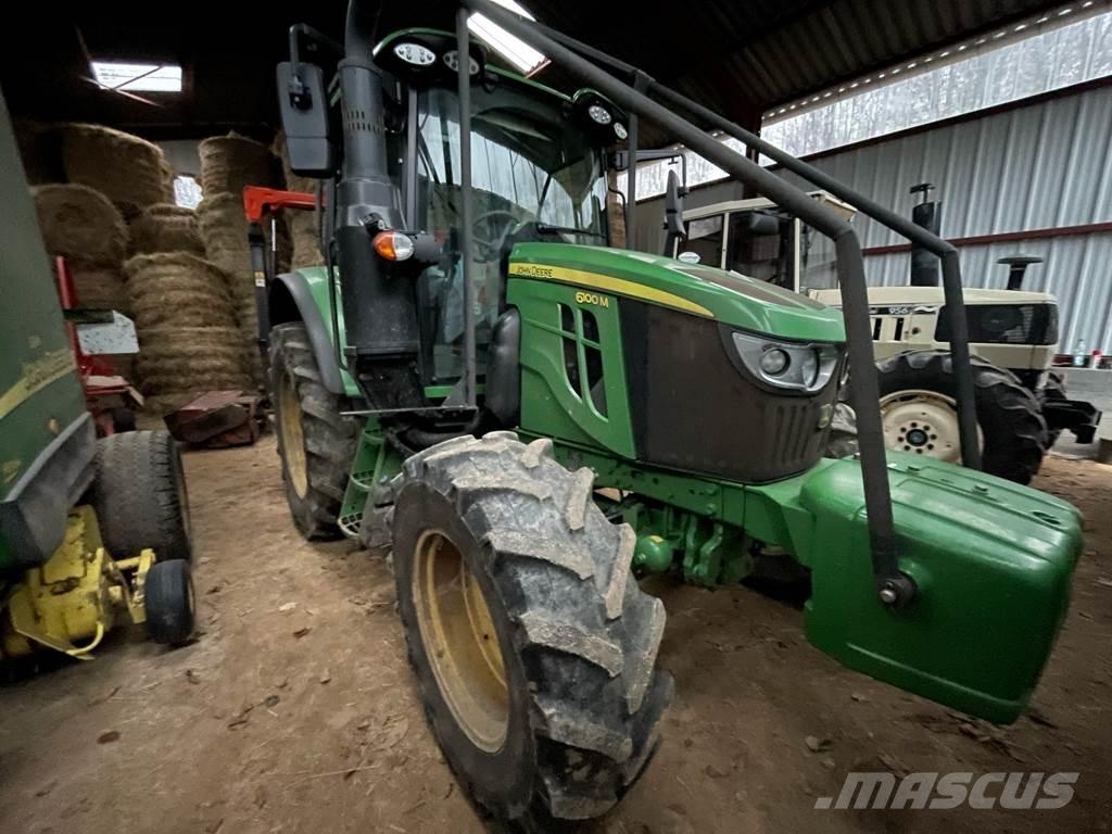 John Deere 6100 M Traktorji