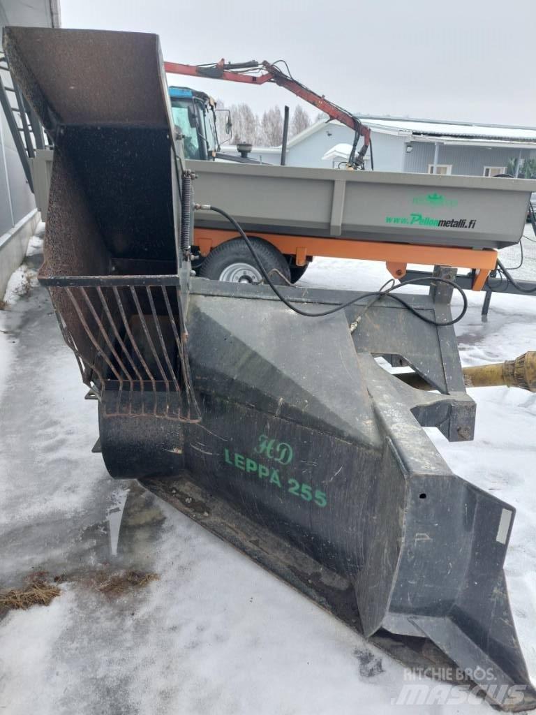 Leppä HD 255 Snežne freze