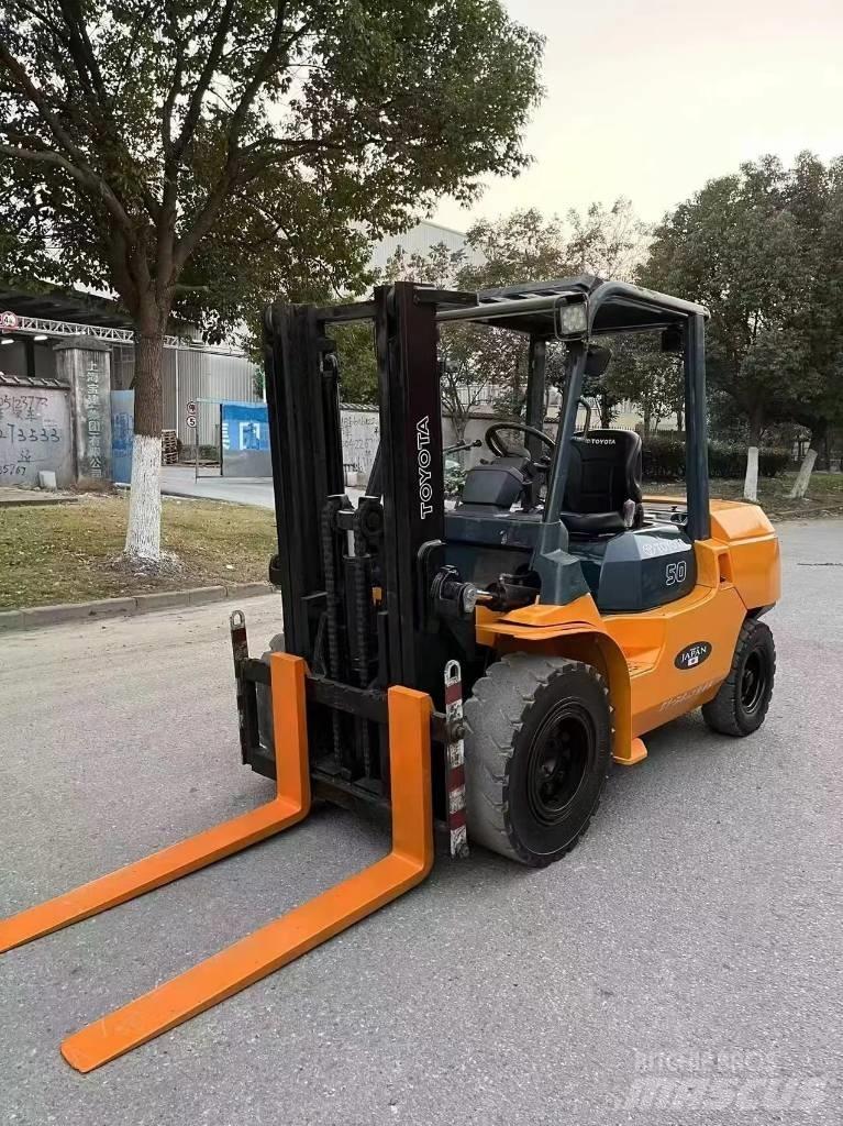Toyota FD 50 Dizelski viličarji