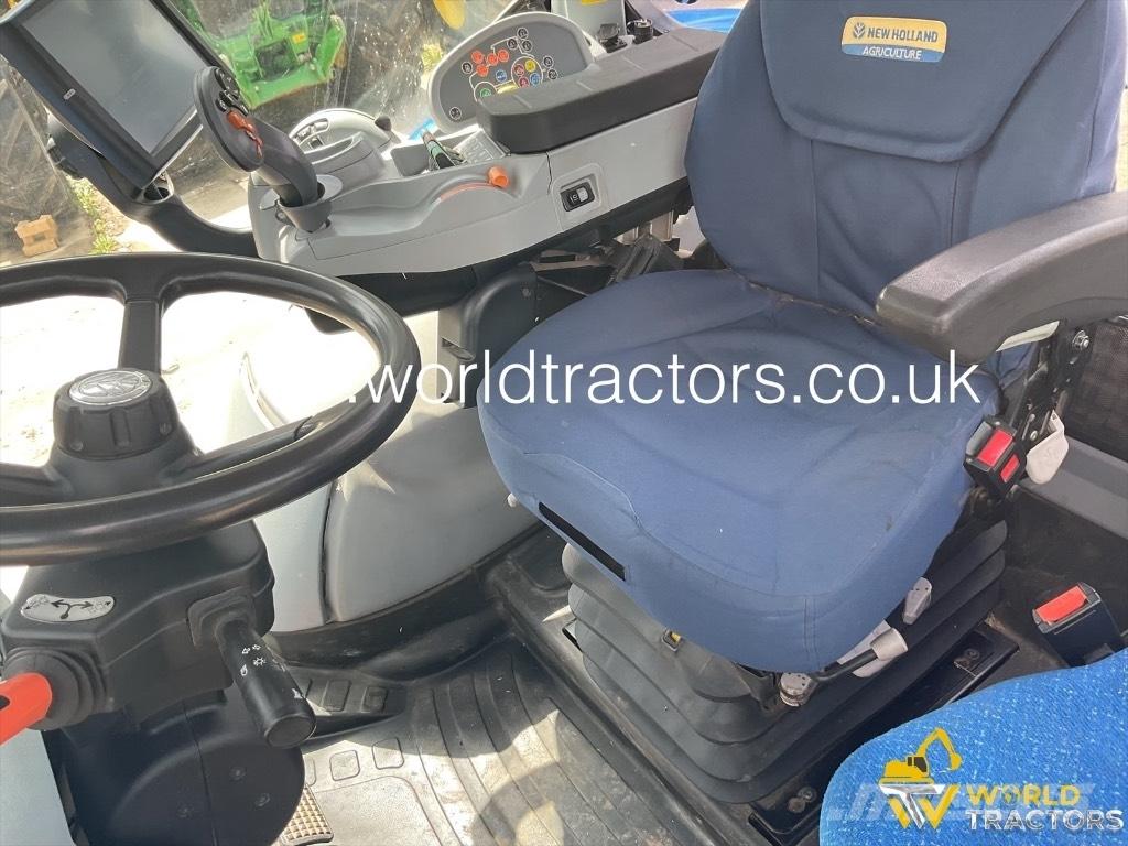 New Holland T 7.210 Traktorji