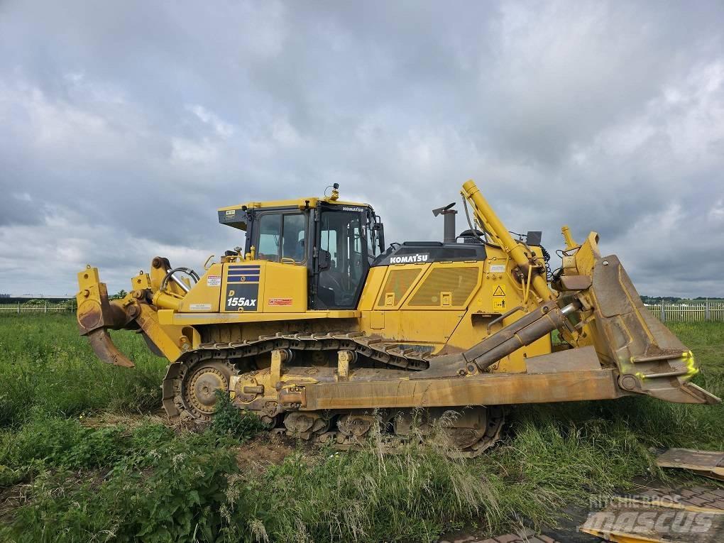 Komatsu D155AX-8 Buldožerji goseničarji