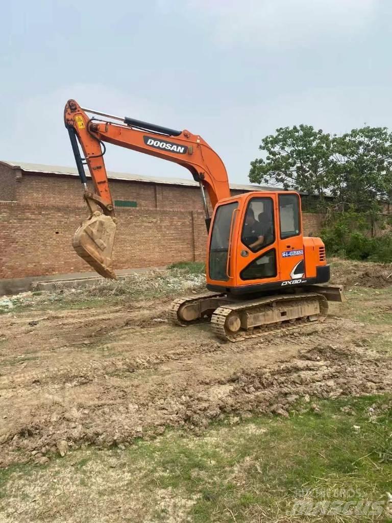 Doosan DX 80 Midi bagri 7t – 12t