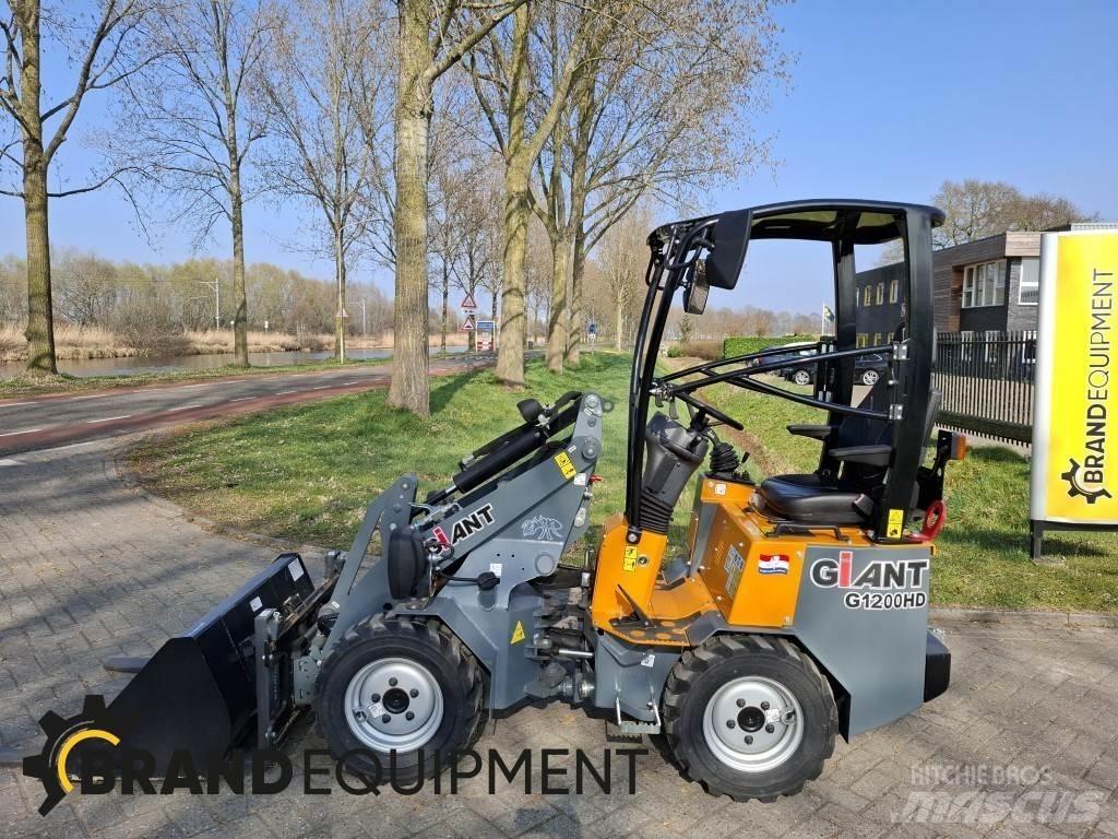 GiANT G1200HD Kolesni nakladalci