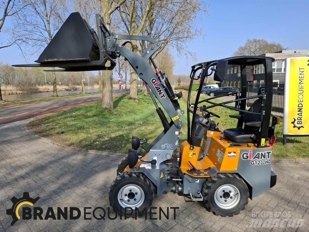 GiANT G1200HD Kolesni nakladalci