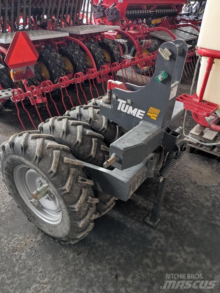 Tume Titan 4000 Kombinirane sejalnice