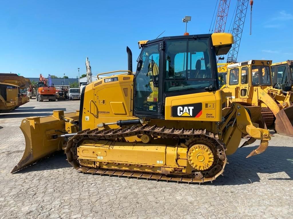 CAT D5K2 XL NVT Buldožerji goseničarji