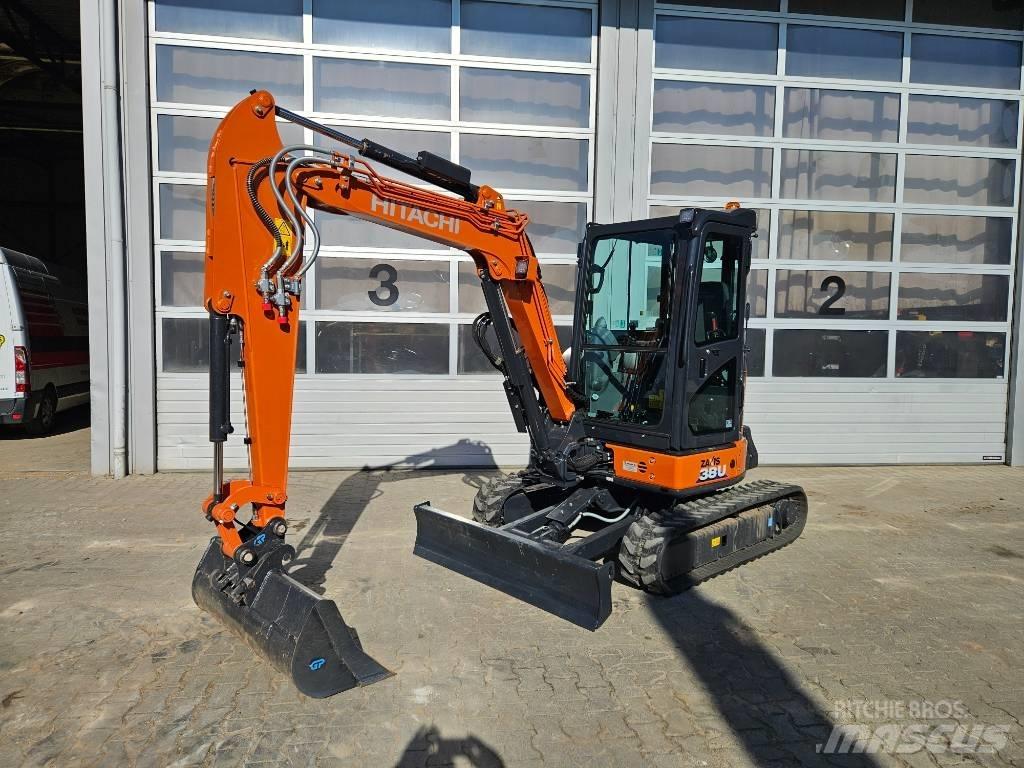 Hitachi ZX38U-6 Mini bagri <7t
