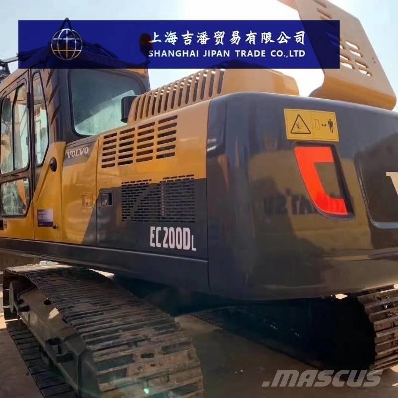 Volvo EC 200 Bagri goseničarji