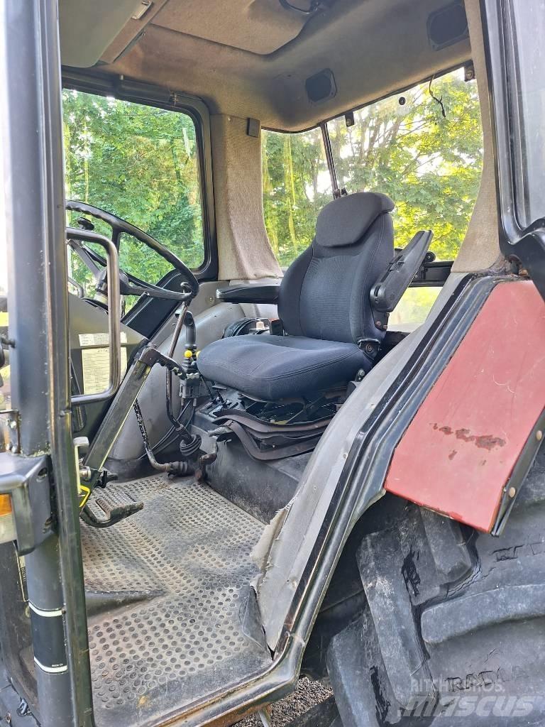 Case IH 845 XL Traktorji