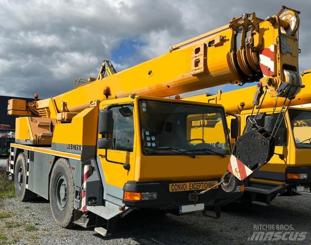 Liebherr LTM 1030-2 Avtodvigala