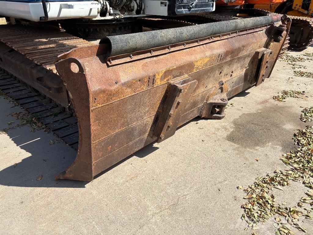 CAT D 6 M LGP Buldožerji goseničarji