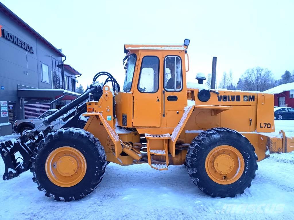 Volvo L70 Kolesni nakladalci