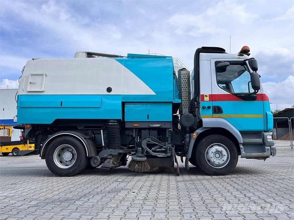 Johnston VT650 Cestni pometači