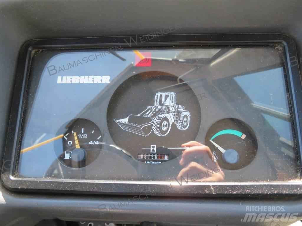 Liebherr L 507 Kolesni nakladalci