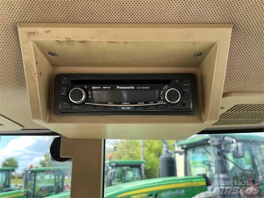 John Deere 7810 Traktorji
