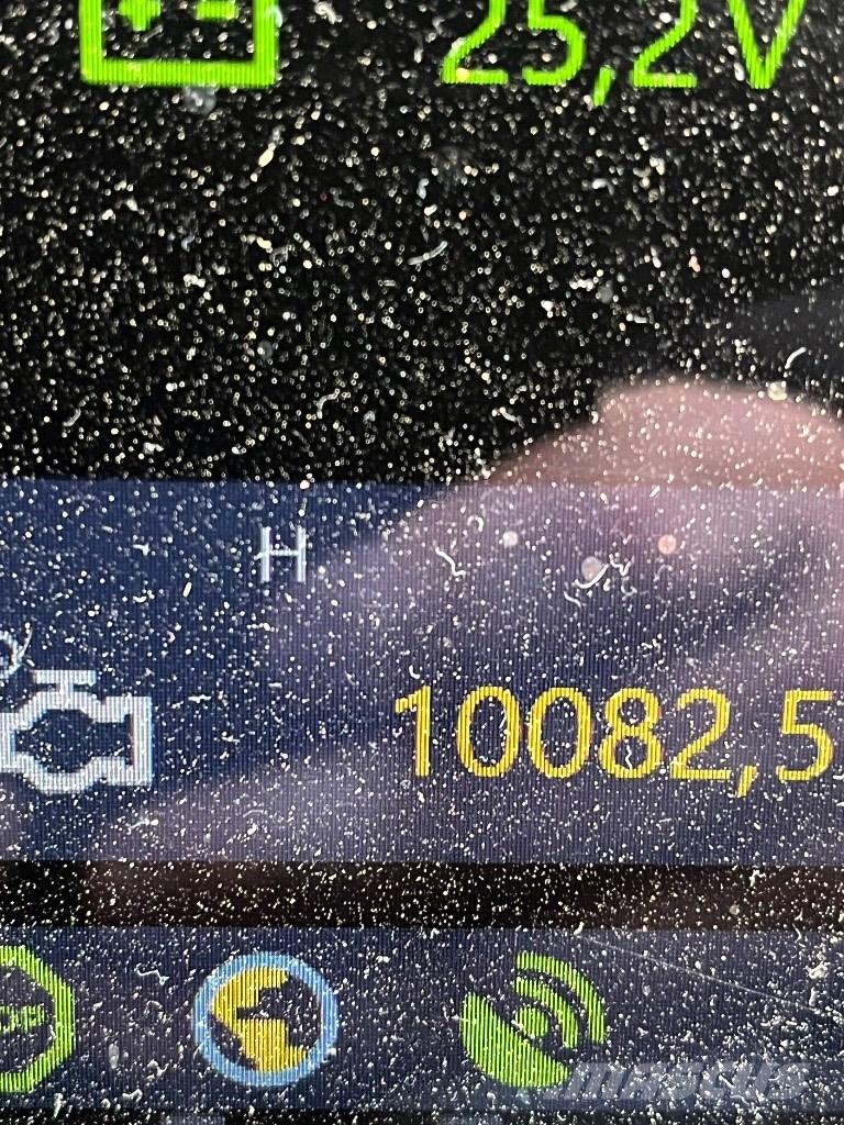 Komatsu 875 Forwarderji