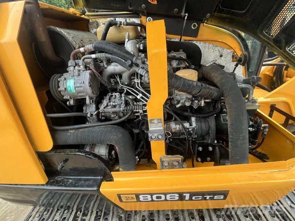 JCB 8061 Mini bagri <7t