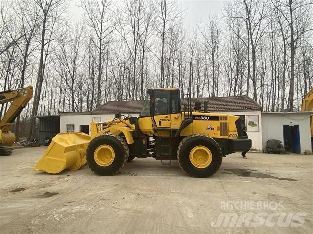 Komatsu WA380-6 Rovokopači