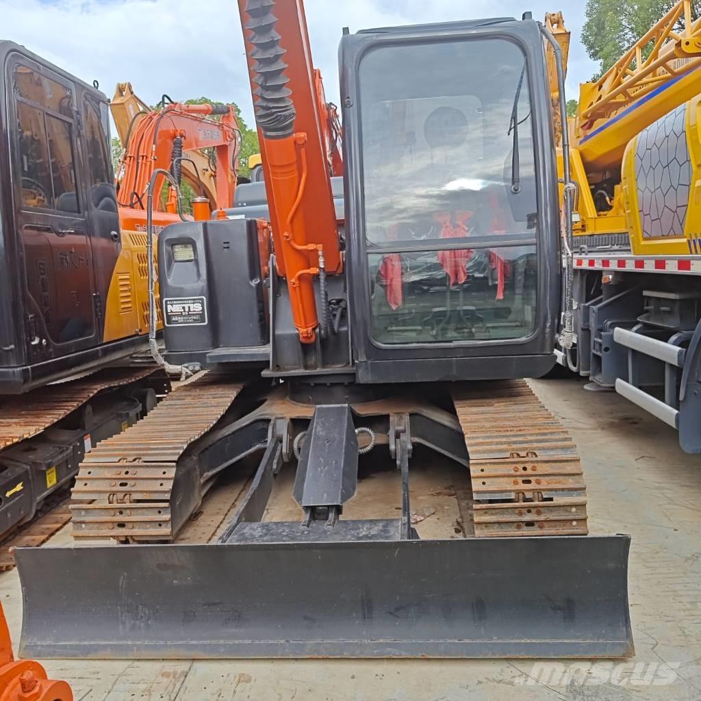 Hitachi ZX 70 Mini bagri <7t