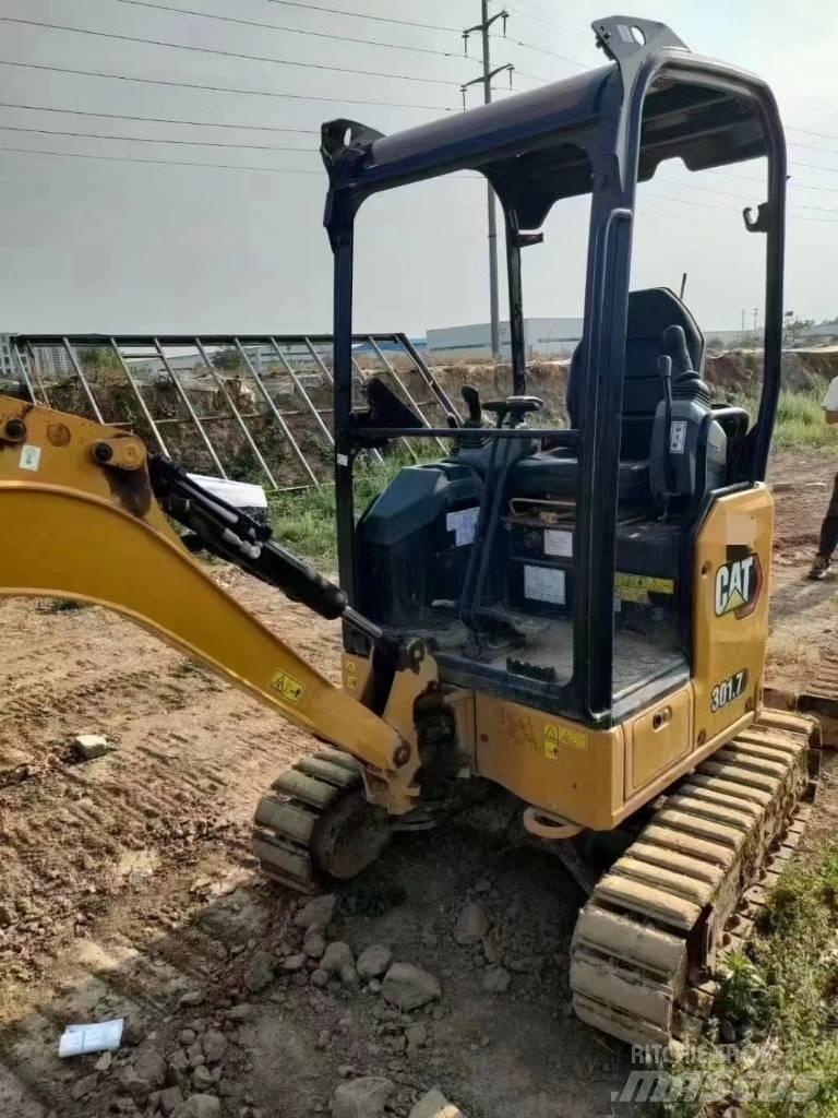 CAT 301.7 Mini bagri <7t
