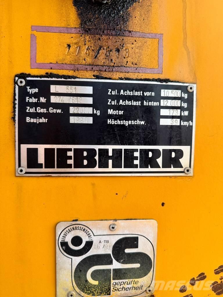 Liebherr L 551 Kolesni nakladalci