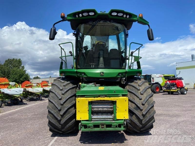 John Deere 8500i Stroji za krmo na lastni pogon