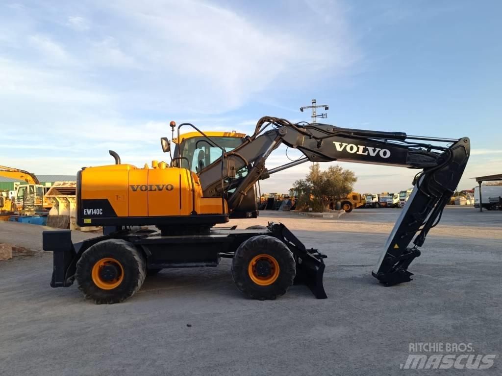 Volvo EW 140 C Bagri na kolesih