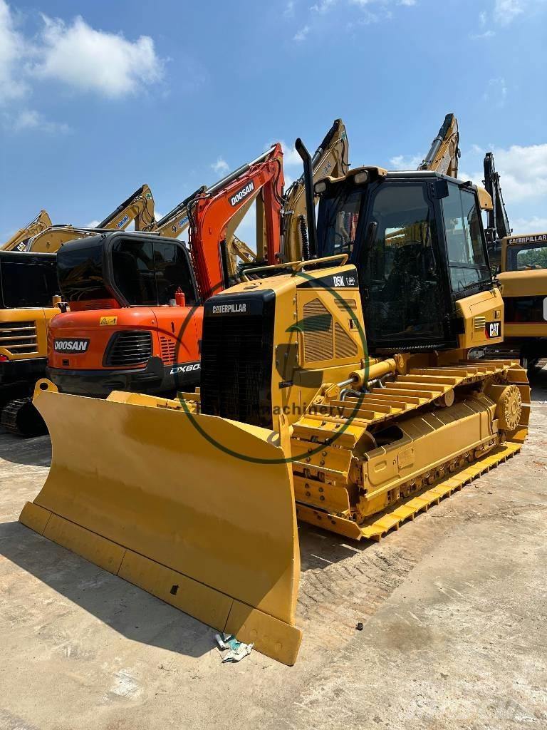 CAT D 5 K Buldožerji goseničarji
