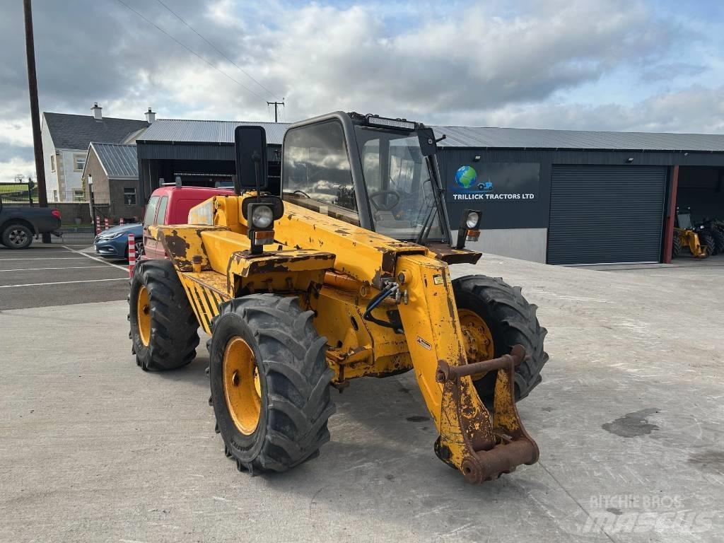 JCB 520 Loadall Kmetijski teleskopski nakladalci
