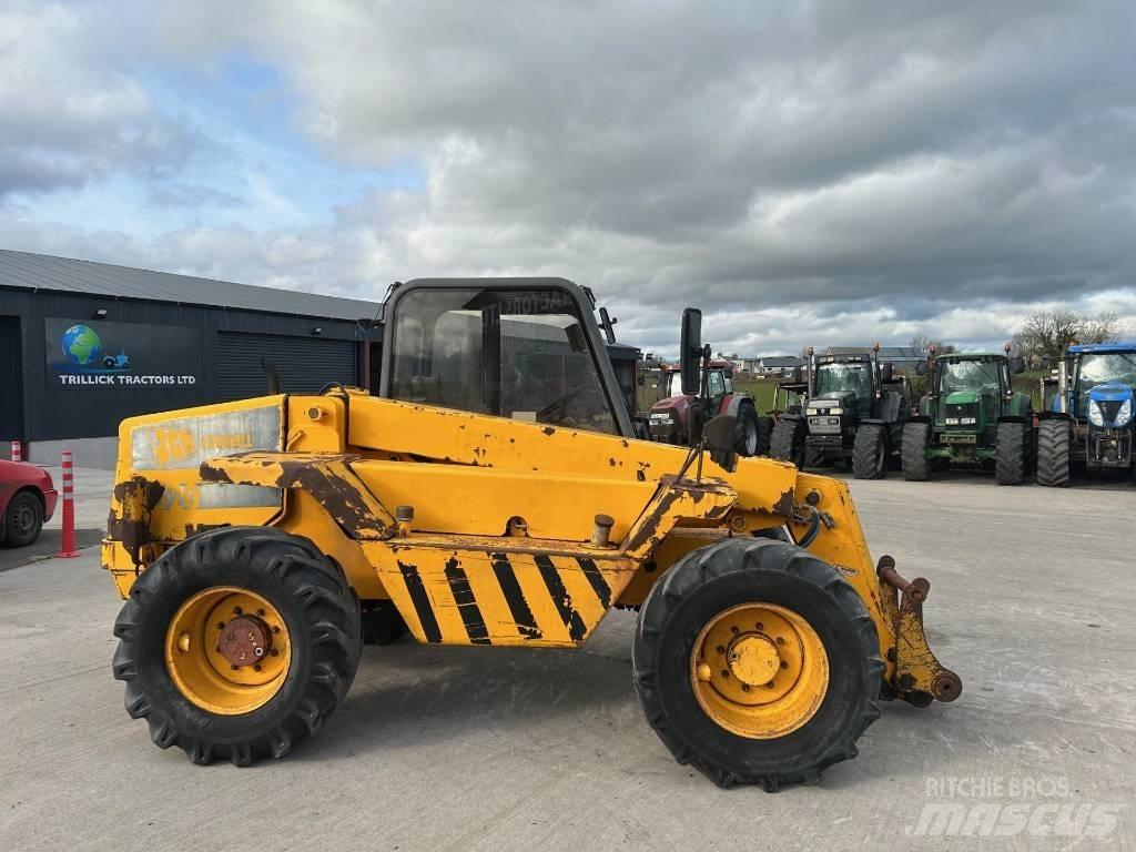 JCB 520 Loadall Kmetijski teleskopski nakladalci