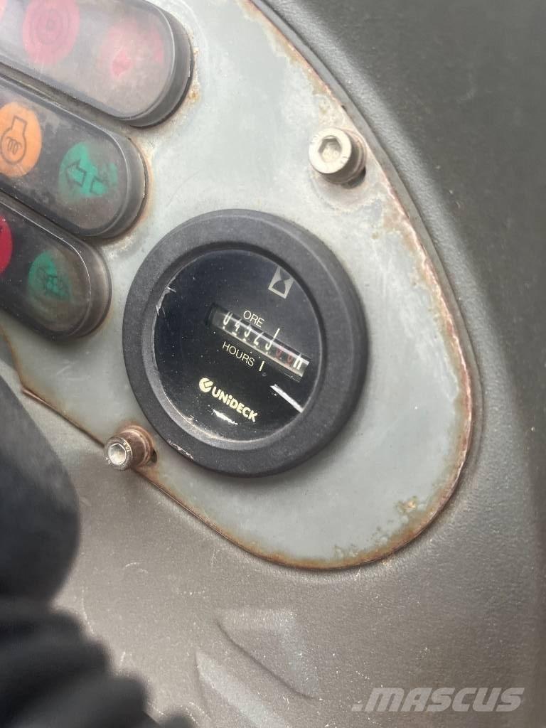 Wacker L 3001 Zglobni demperji