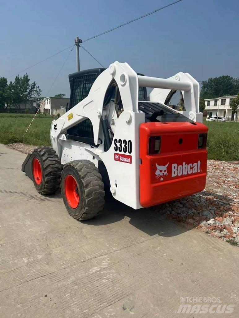 Bobcat S 330 Skid steer mini nakladalci