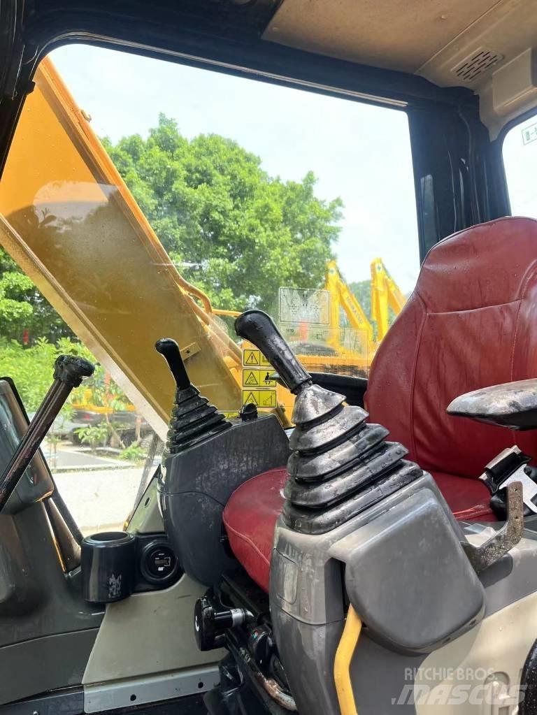 CAT 307 D Bagri goseničarji