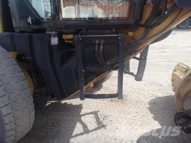 CAT 140 M VHP Plus Grederji