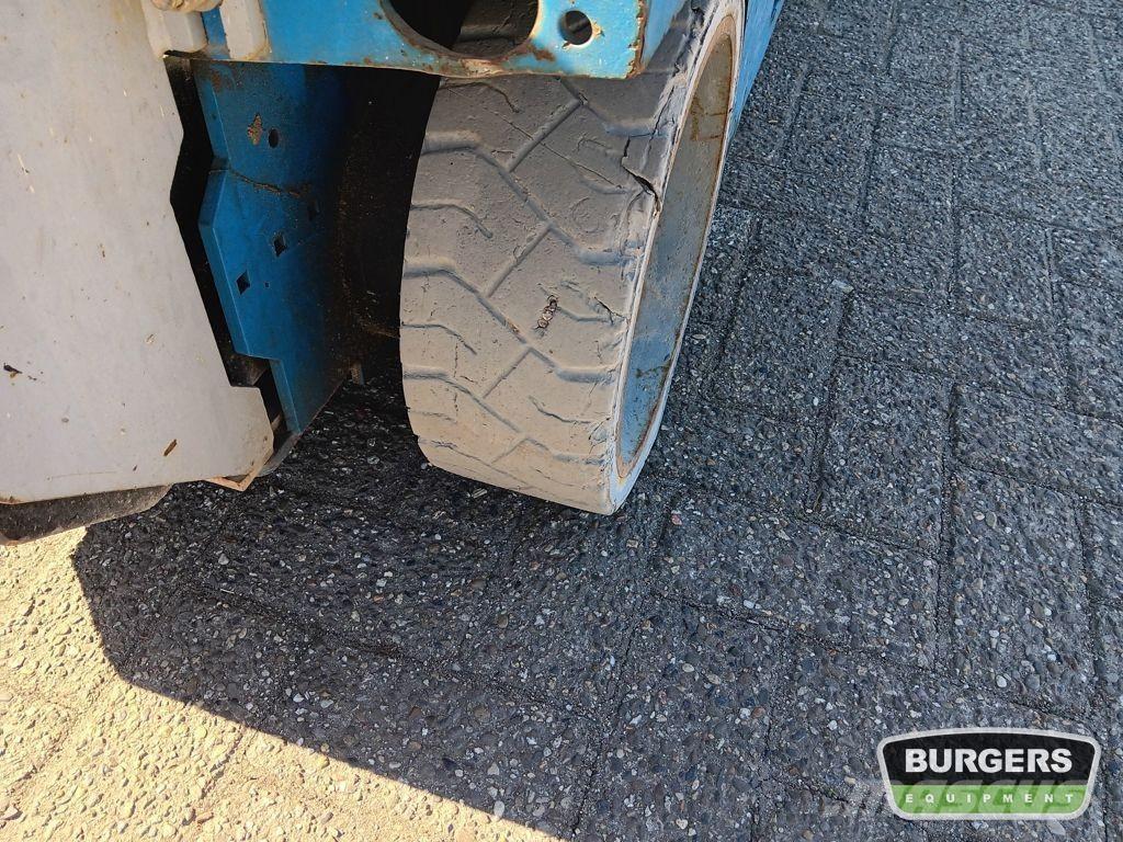 Genie GS2032 Škarjaste dvižne ploščadi