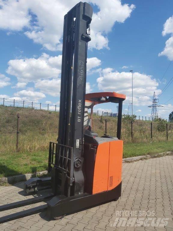 BT RR E 160 Viličarji s pomičnim teleskopom