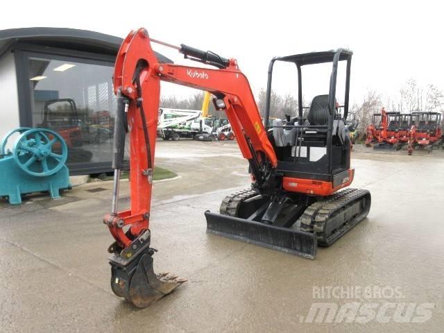 Kubota U 27-4 Mini bagri <7t