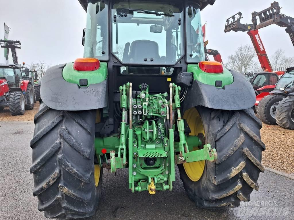 John Deere 6110 MC Traktorji