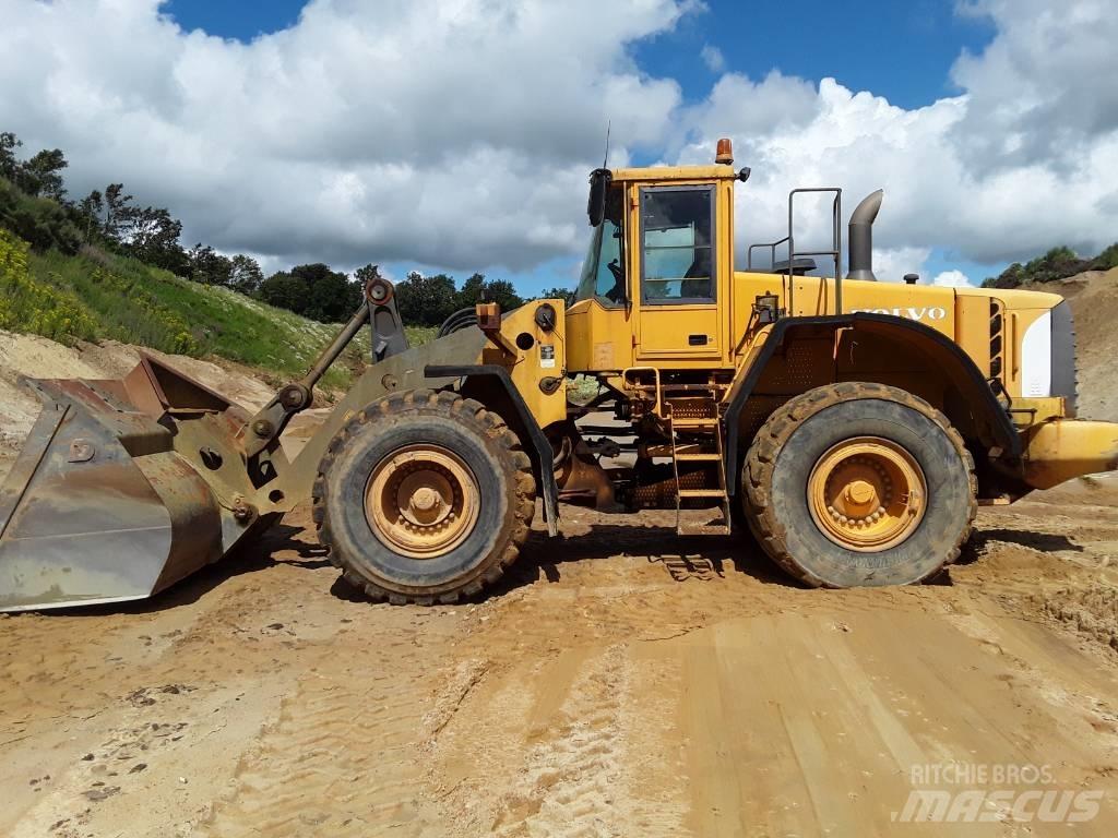 Volvo L 180 E Kolesni nakladalci