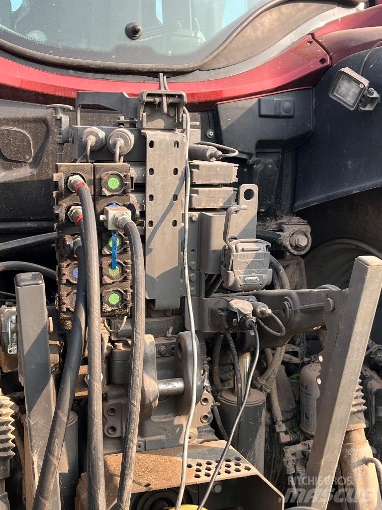 Valtra N155 Versu Traktorji