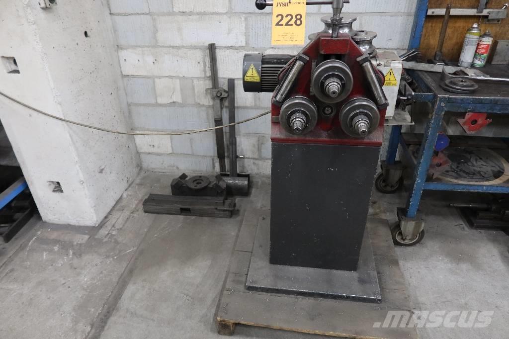  Tauring Beta 35 M Gradbeništvo - drugo