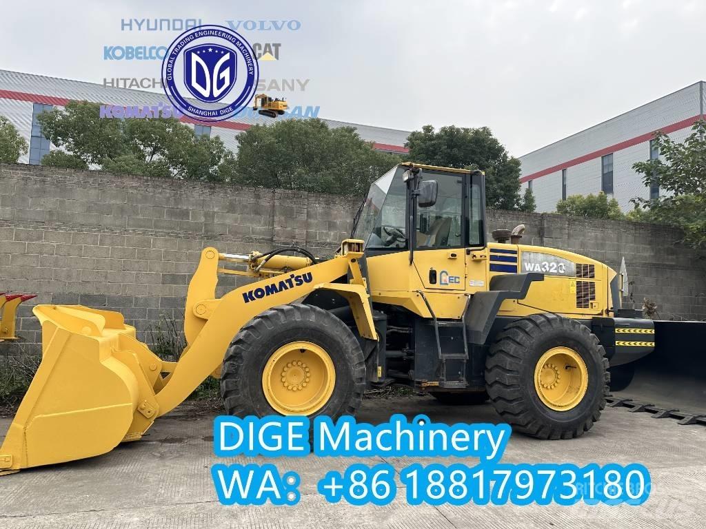 Komatsu WA 320-5 Kolesni nakladalci