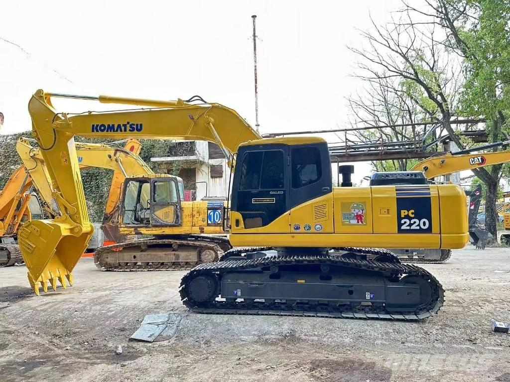 Komatsu PC220-8 Bagri goseničarji