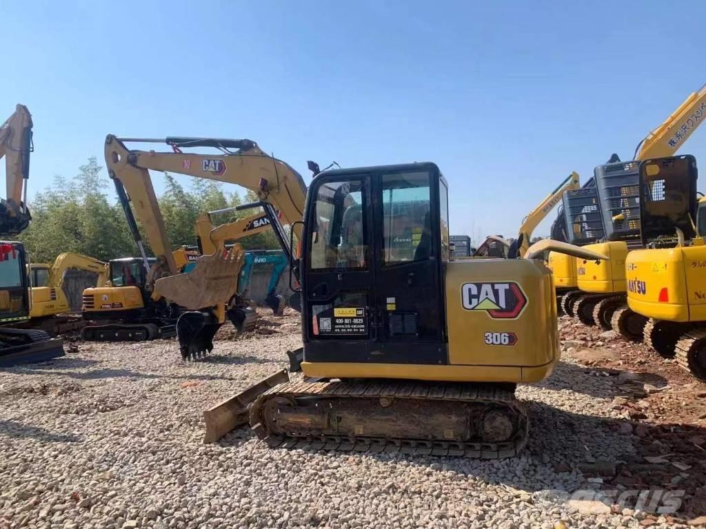 CAT 306 Bagri goseničarji
